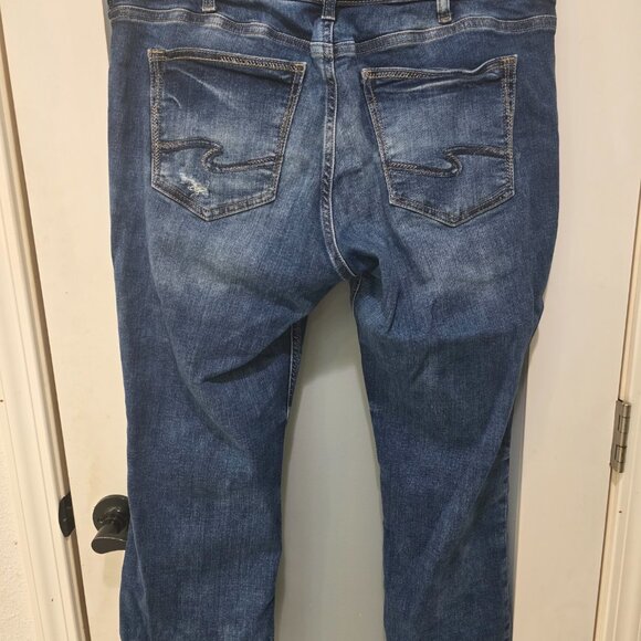 Silver Jeans Co. Button Fly Distressed Jeans | Size 34/27 | Raw Hem Denim - Picture 16 of 16